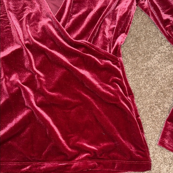 J Crew Elegant Velvet Wrap Top in Rich Red - Small - NWT. B8 - Picture 3 of 4